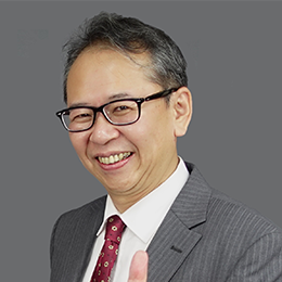 古山 文一氏
