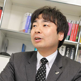 井上 大介氏