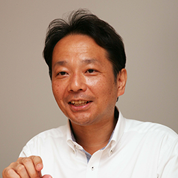 伊倉 宏之氏