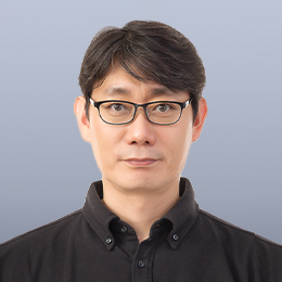 鄭 宇鎭氏